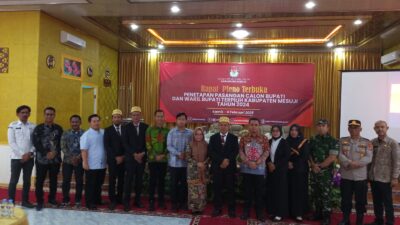 KPU Mesuji Tetapkan Elfianah dan Yugi Jadi Bupati Dan Wabup Mesuji
