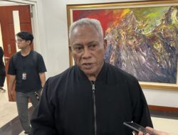 Komarudin Tegaskan Anak-Anak Di Papua Butuh Tempat Belajar