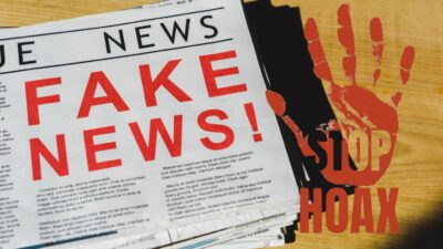 Cara Jitu Menangkal Hoax di Era Digital