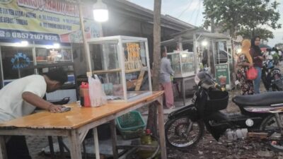 Berburu Takjil, “Menu Buka Puasa” Di Pasar Patok 70