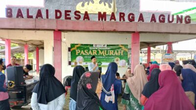 Ratusan Warga Serbu Pasar Murah di Desa Marga Agung