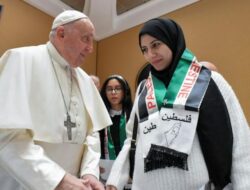 Hamas, Iran, Dan Palestina : Kami Kehilangan Sahabat Setia Dengan Wafatnya Paus Fransiskus