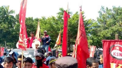 Buruh PT San Xiong Steel Indonesia Kembali Berunjuk Rasa Tagih Haknya Yang Belum Dibayarkan