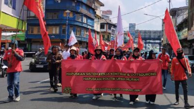 Ratusan Orang Dari Berbagai Organisasi Rayakan May Day Bersama PPRL Di Bandar Lampung