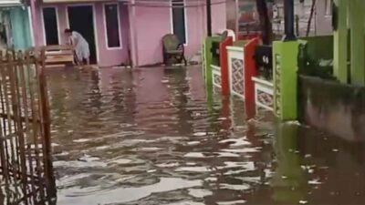 Polres Tanggamus Dan BPBD Identifikasi Banjir Rob Di Pesisir Kota Agung