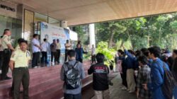 Ratusan Mahasiswa Geruduk Rektorat Unila Terkait Meninggalnya Pratama Wijaya