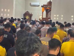 Kapolda Lampung Sampaikan Bela Sungkawa, Personel Polda Dan Masyarakat Gelar Sholat Gaib