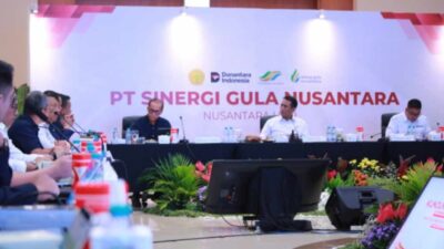 Mentan Amran Pimpin Rakor Hilirisasi Komoditas Perkebunan Bersama BUMN Pangan