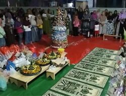 Sambut Maulid Nabi Muhammad SAW, FPPJ Dan Karang Taruna Gelar Pawai Obor Di Sidoharjo
