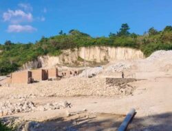 Pembangunan Perumahan Di Bukit Camang Dipersoalkan Warga