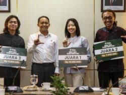 Menteri Kehutanan Serahkan Hadiah Smart Toilet Design Competition 2025