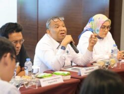 Kemnaker : Sistem Bagi Hasil Transportasi Online Harus Adil dan Transparan