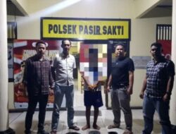 Lakukan Pencurian, Seorang Warga Digelandang Polsek Pasir Sakti
