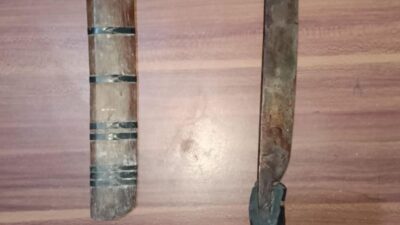Polisi Amankan Pria Bawa Golok dan Mengamuk di Candipuro