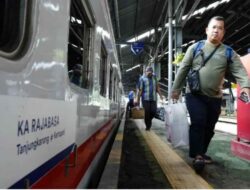 Tiket KA Rajabasa Angkutan Lebaran 2026 Laris, Terjual 94 Persen