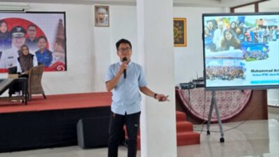 Uzone.id Dorong Penguatan Literasi Digital Melalui Seminar Nasional di Cirebon