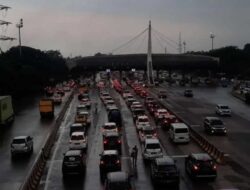 Arus Mudik Tol Tangerang-Merak Tembus 1,32 Juta kendaraan