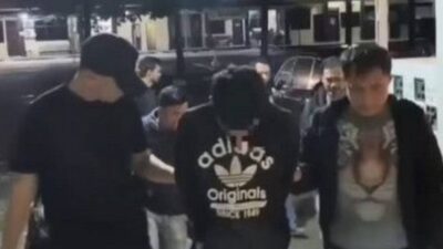 Pelaku Penganiayaan Terhadap Petugas Bank Mekar Di Gedung Meneng Ditangkap Polisi