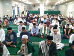 Ratusan Orang Khusyuk Ikuti Shalat Id Di Masjid Jami’ussalam, Kelapa Tiga Permai, Bandar Lampung