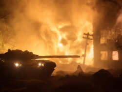 Perang dan Krisis Kapitalisme: Dua Sisi Mata Uang yang Sama