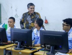 Menaker Tekankan Pelatihan Vokasi agar Lulusan Siap Masuk Dunia Kerja