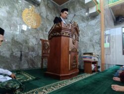 Khatib Ajak Jamaah Masjid Jami’ussalam Kelapa Tiga Permai Maknai Hakikat Ibadah Qurban