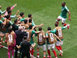 El Tri Kalahkan Bafana Bafana 2-0 Di Mexico City