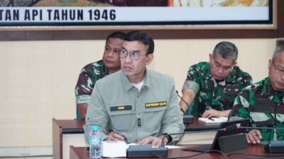 Tindak Lanjuti Instruksi Presiden, Kodam XXI/Radin Inten Gelar Gerakan Bersih Laut dan Pesisir