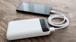 Bukan Sekadar Colok dan Cas, Ini 7 Cara Merawat Power Bank Agar Awet dan Tidak Cepat Rusak